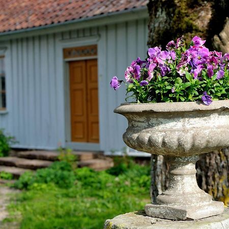 Naestegarden Bed & Breakfast Sätuna Exterior foto